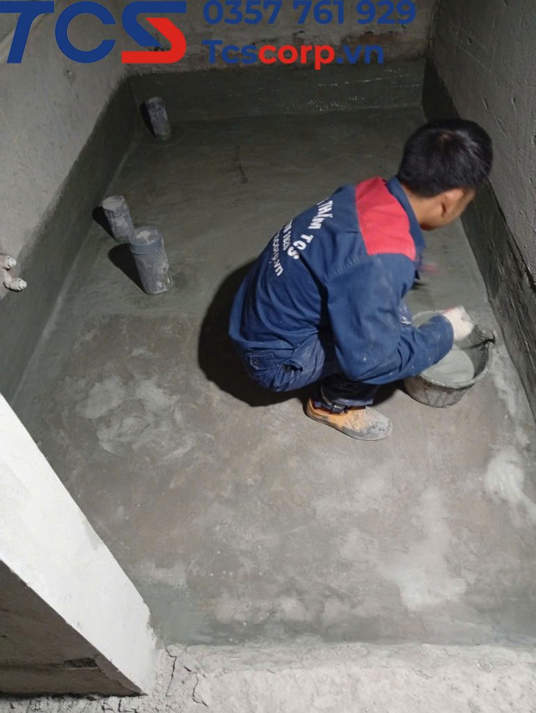 Xử lý cổ ống chống thấm nhà vệ sinh bằng băng trương nở và vữa Grout